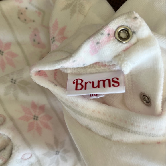 Baby onesie super soft and cute - Picture 3 of 5